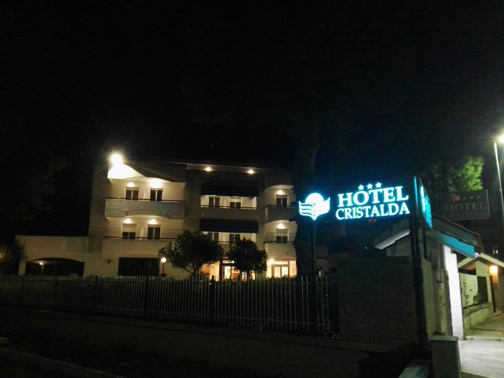 Hotel Cristalda Vieste Extérieur photo